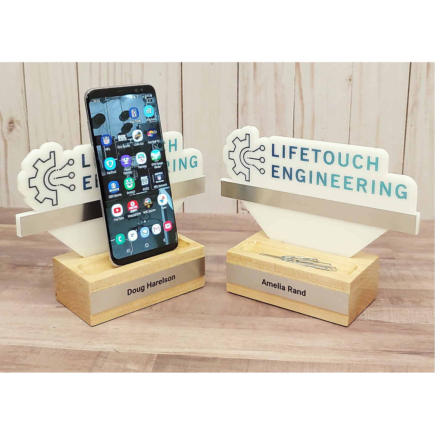 Custom wood-based holders for phones